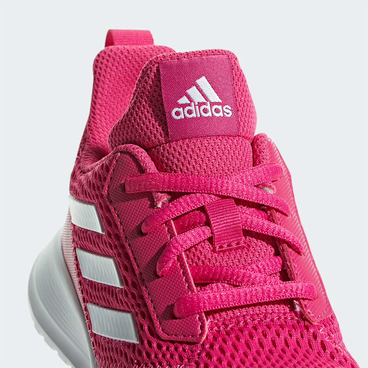 Zapatilla Adidas Cadete Altarun K