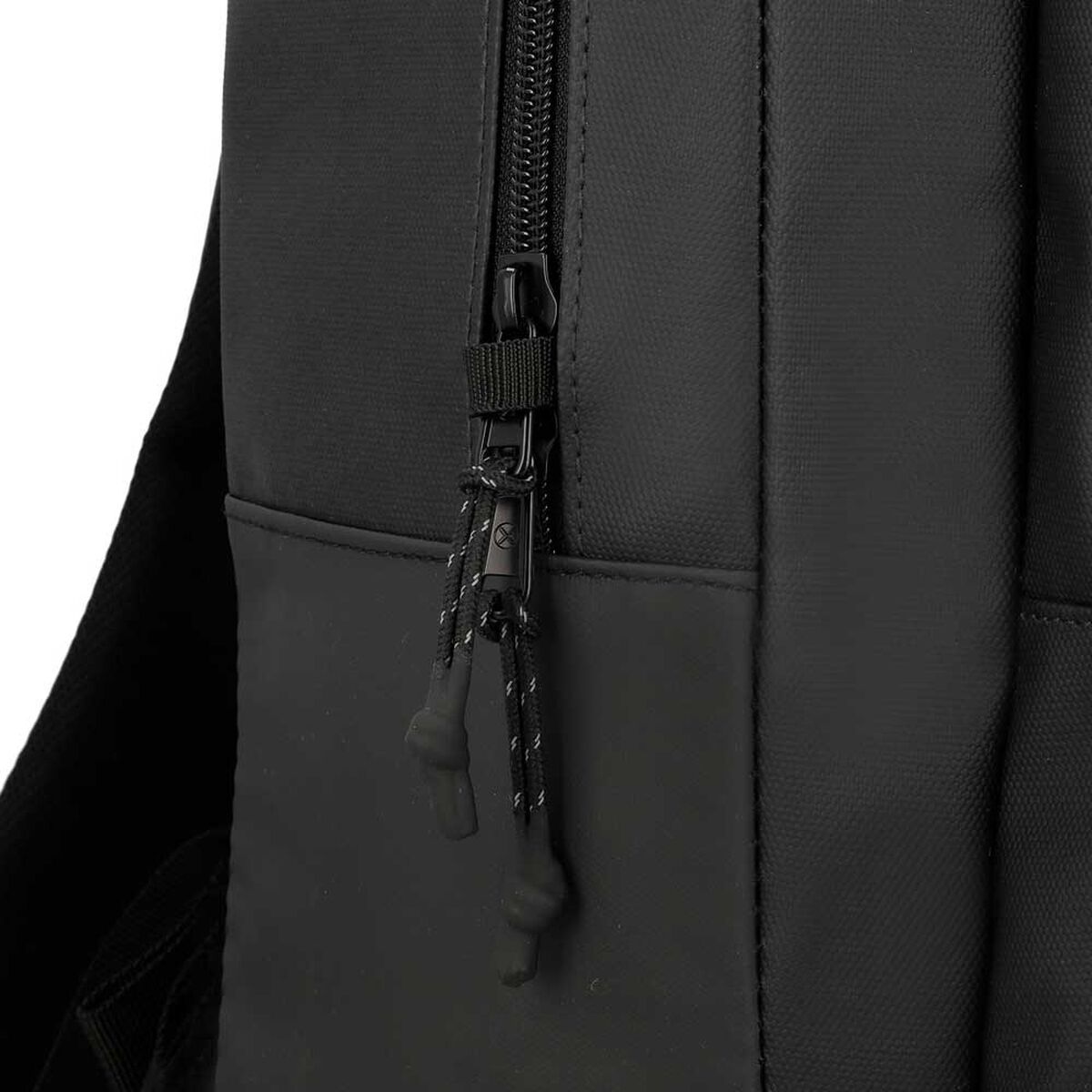 Mochila Notebook Xtrem Bronx 2.0 6XT Negro/Azul 16"