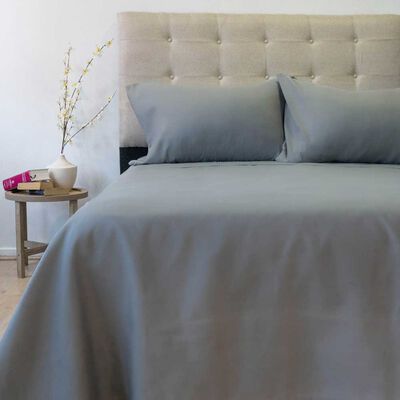 Juego de S&aacute;banas Doral 2 Plazas Lisas 210 Hilos Gris