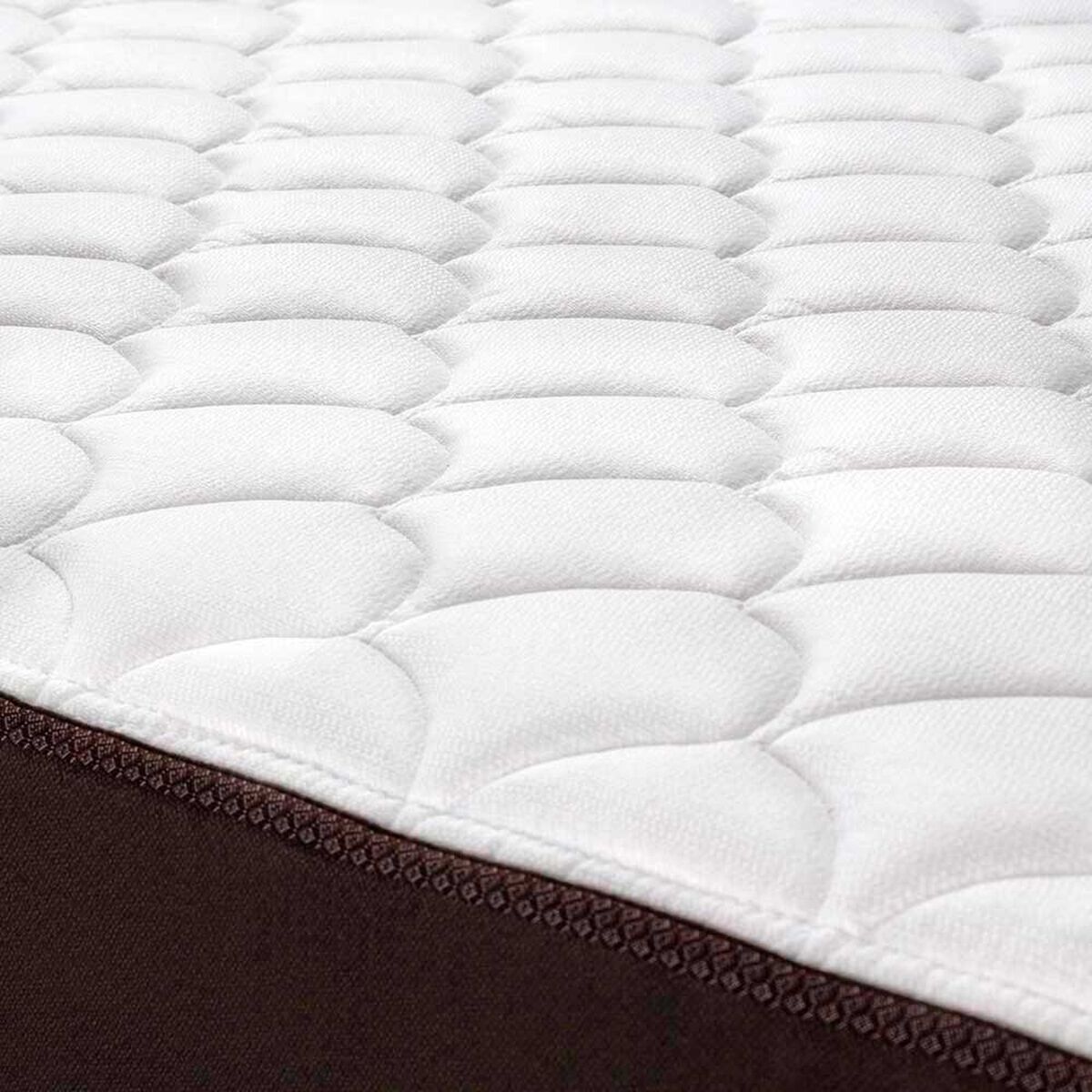 Cama Europea Rosen 1,5 Plazas Ergo T + Respaldo + Velador Tabor Grafito + Almohada Light Americana