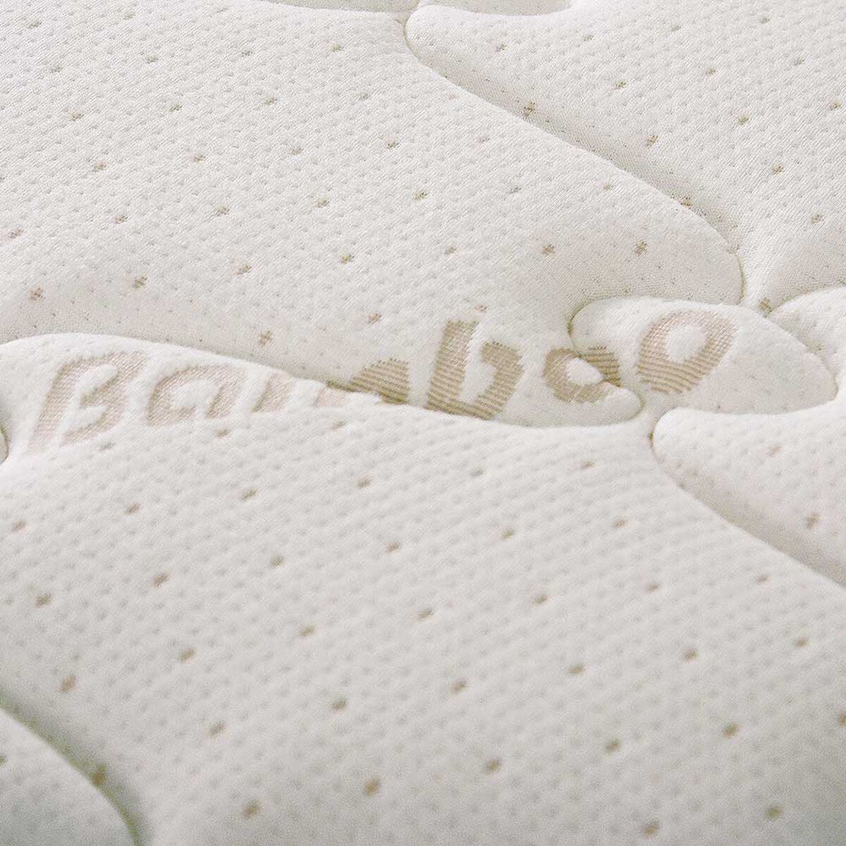 Cama Nido Celta 1,5 Plazas Bamboo + Respaldo + Velador Alicante + Almohada Bamboo Classic