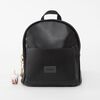 Mochila Ecocuero Negro con Accesorio Mujer Icono