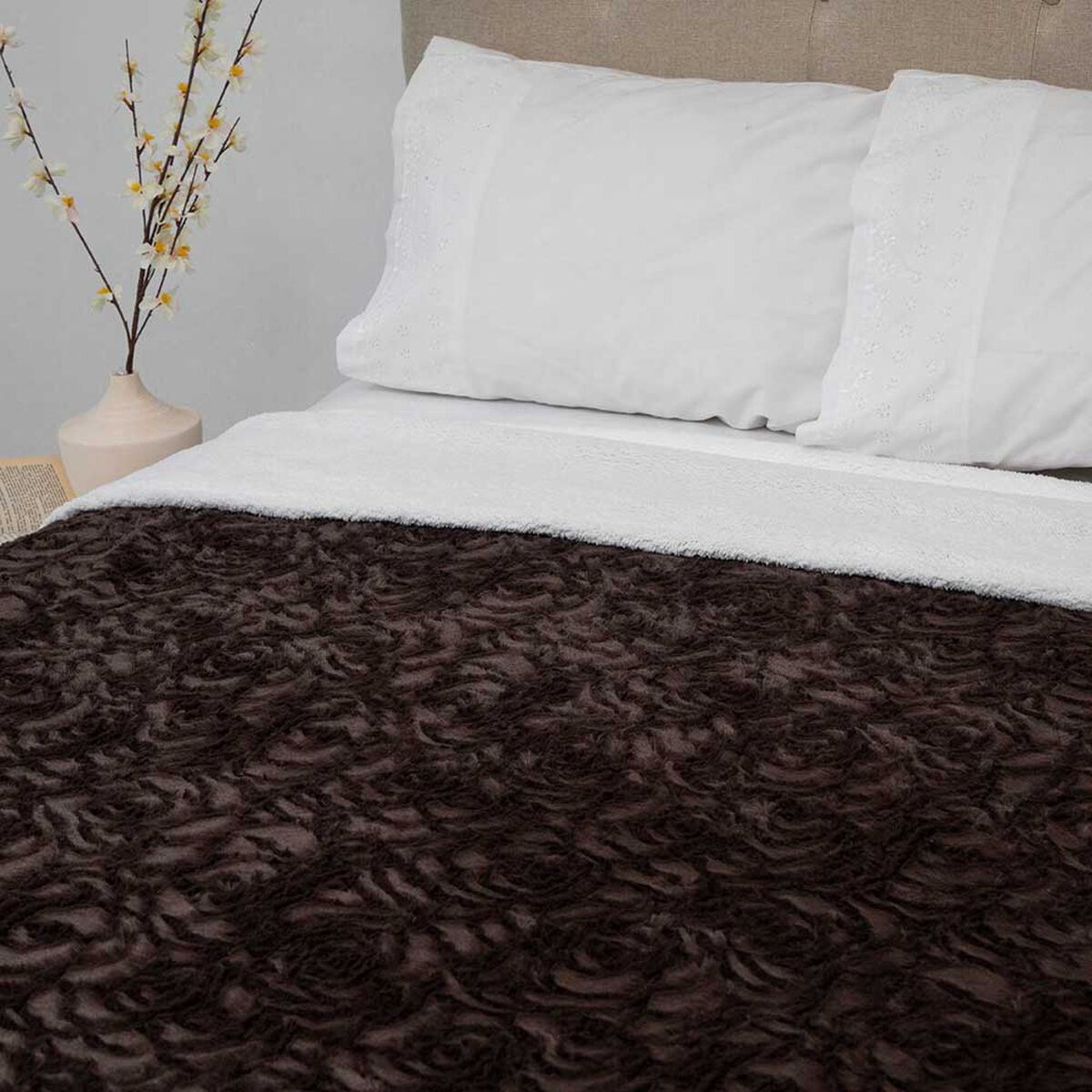 Frazada Poliéster Doral King Deluxe Café Oscuro