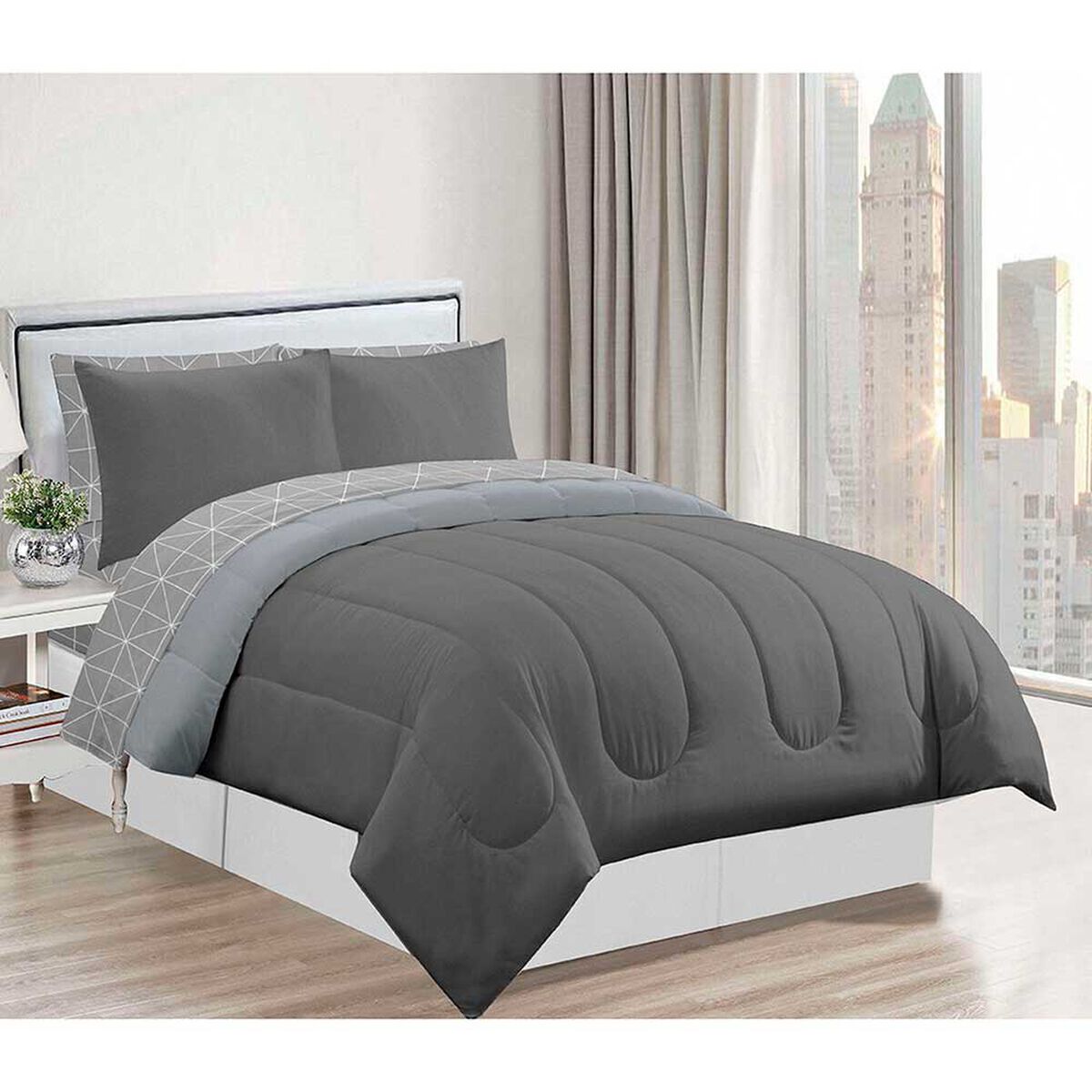Combo Cama Europea Dreams Base Dividida 2 Plazas Dublin + Respaldo + 2 Veladores Casanova + Set Textiles + Pack 2 Almohadas