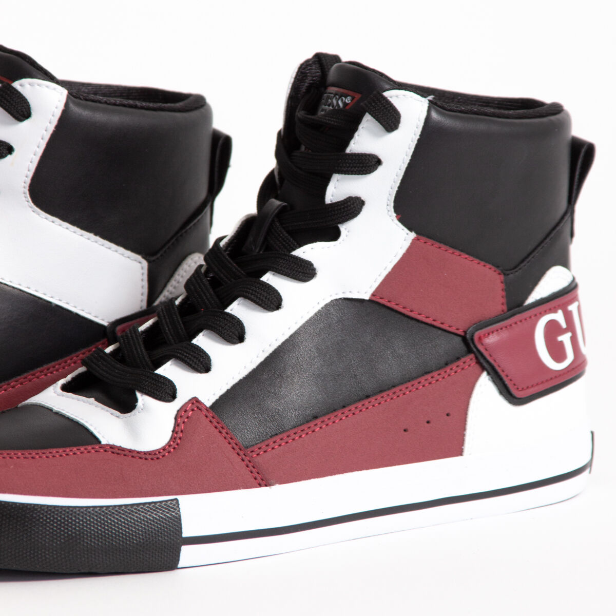Zapatilla Hombre Guess