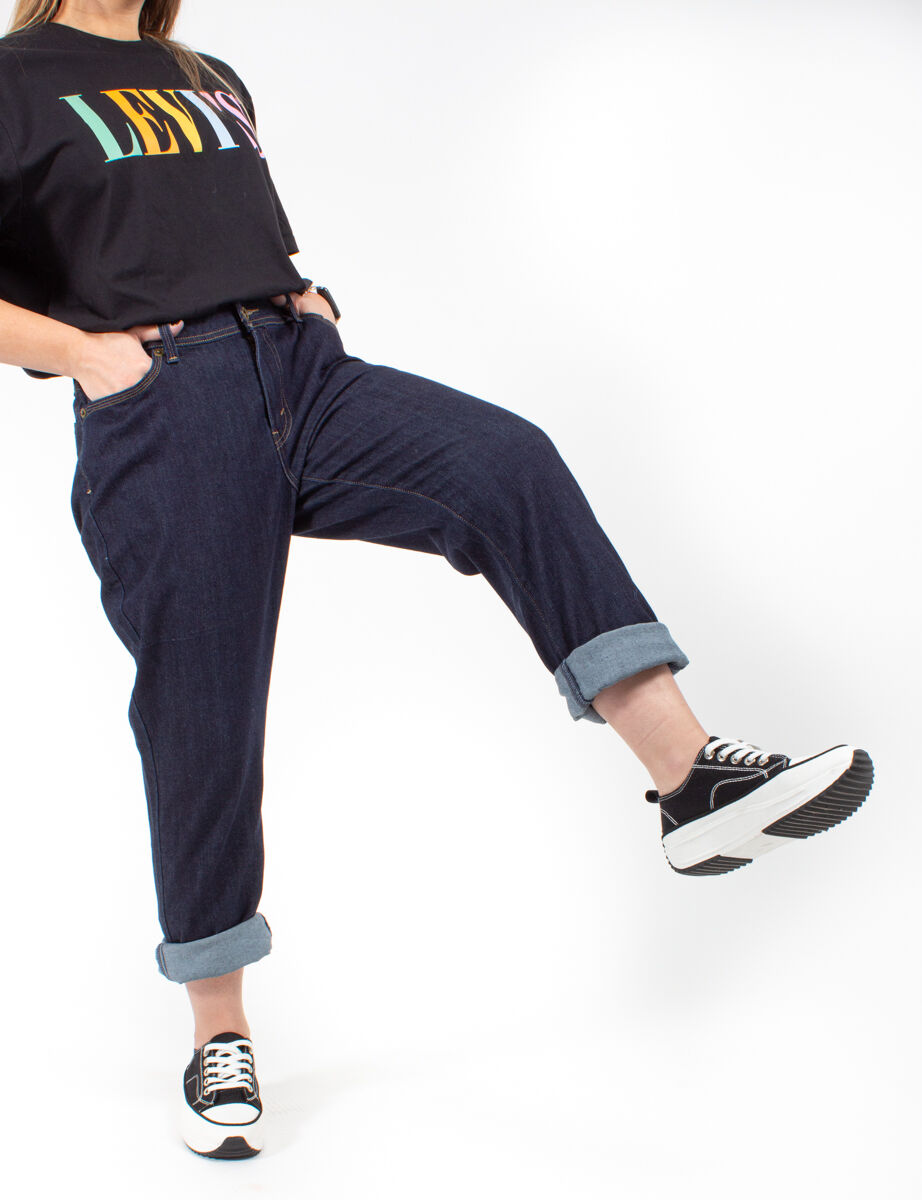 Jeans Mom Mujer Levis