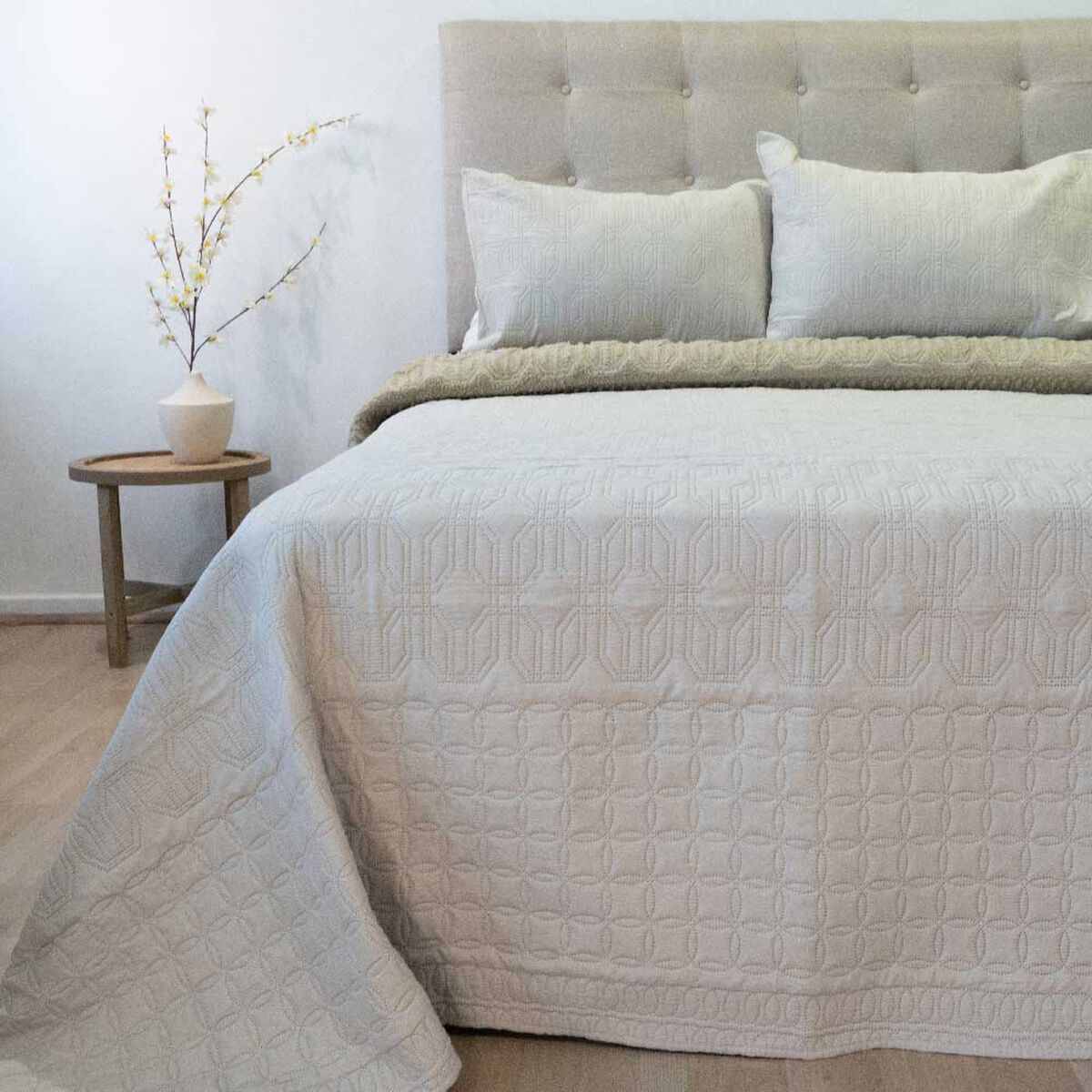 Quilt Doral 2 Plazas Viena Liso Beige