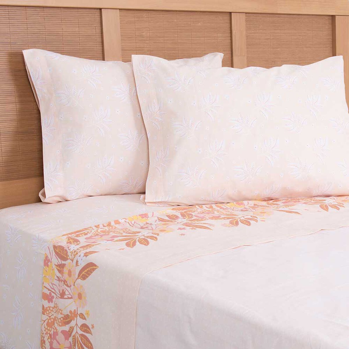 Juego de S&aacute;banas Estampado Mashini 144 Hilos King Caiman