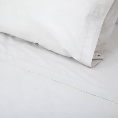 Juego de Sábanas Doral 144 Hilos 1,5 Plazas Color Vivo 144 Hilos  Blanco