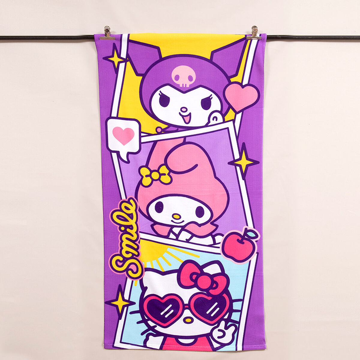 Toalla de Playa Sanrio-Hello Kitty Smile 70x140 cm + Lentes de Sol y Bolso