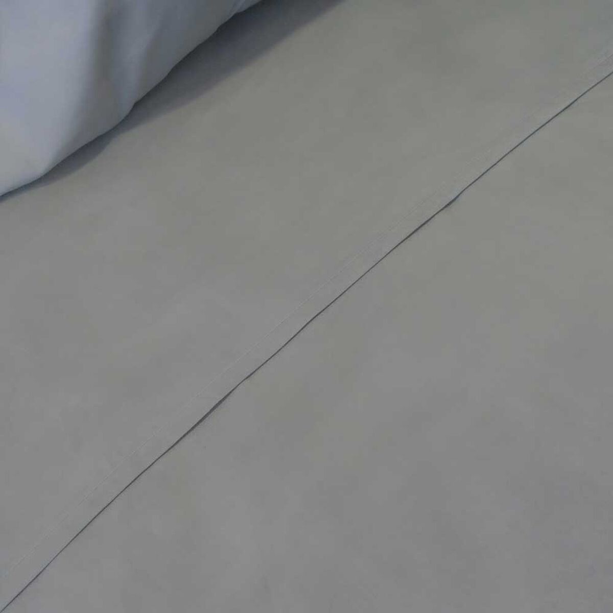 Juego de S&aacute;banas Doral 1,5 Plazas Lisas 210 Hilos Gris