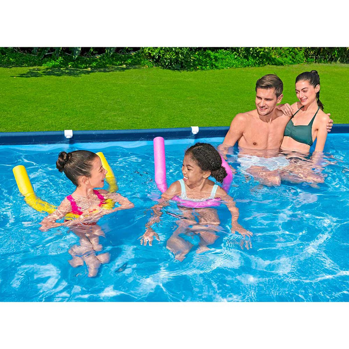 Piscina Estructural Rectangular Bestway Steel Pro 211x400 cm 5700 Litros