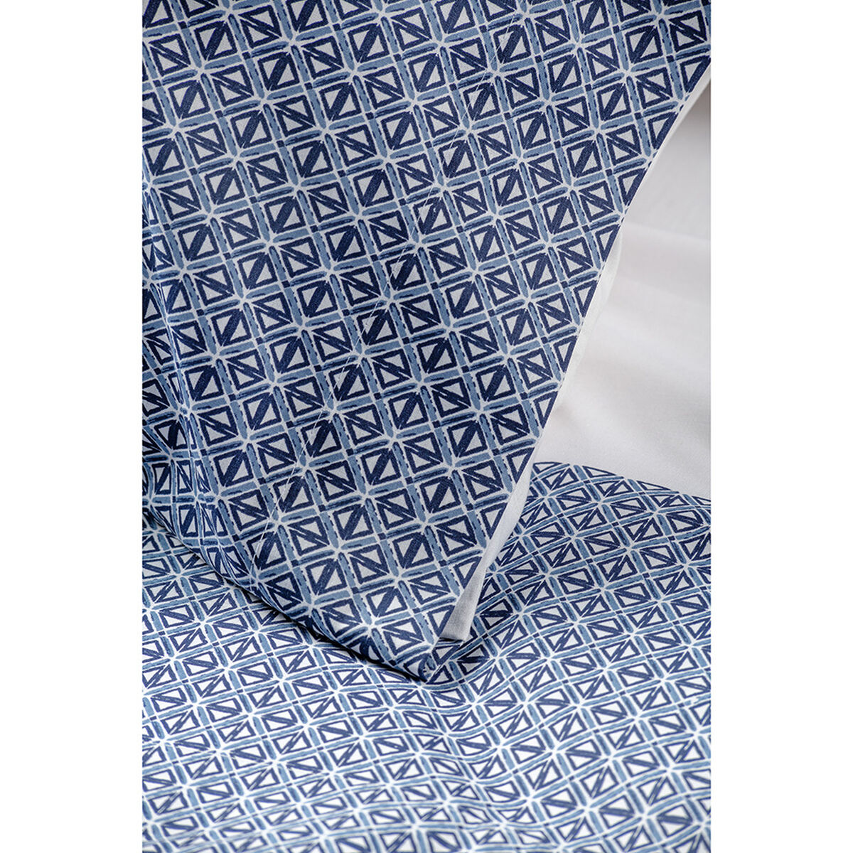 Juego de Sábanas Rosen 180 Hilos 2 Plazas Guarda Blanco y Azul