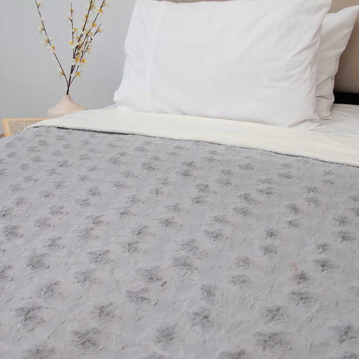 Frazada Poliéster Doral 1,5 Plazas Deluxe Gris