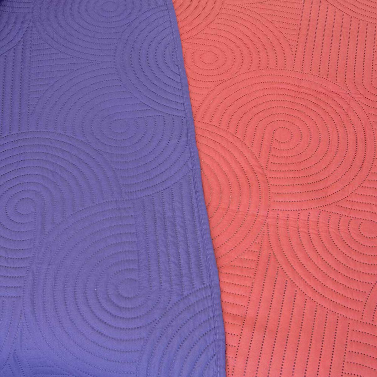 Quilt Doral 2 Plazas Morado Coral Origins