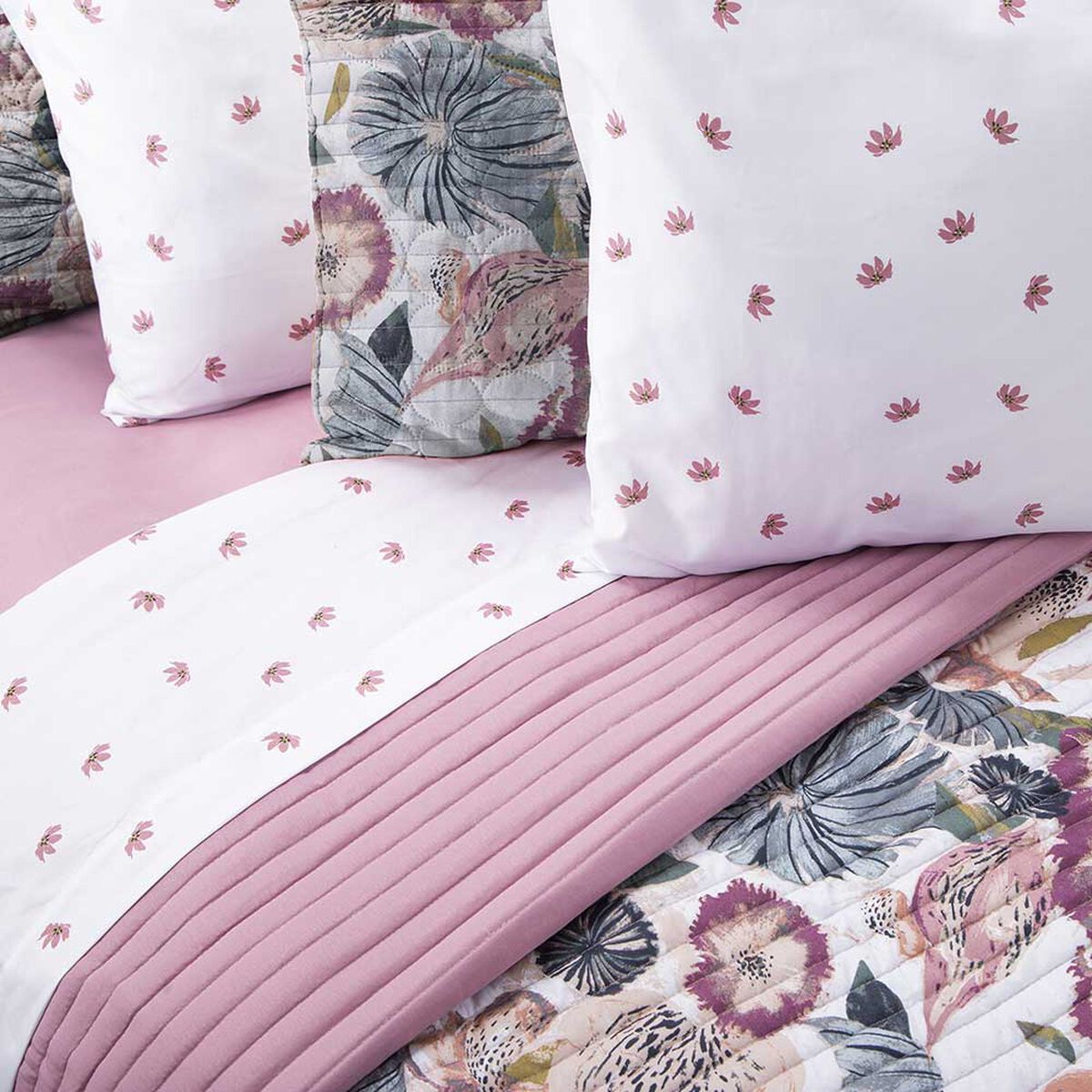 Set Quilt + Juego de Sábanas Dreams King Valeria