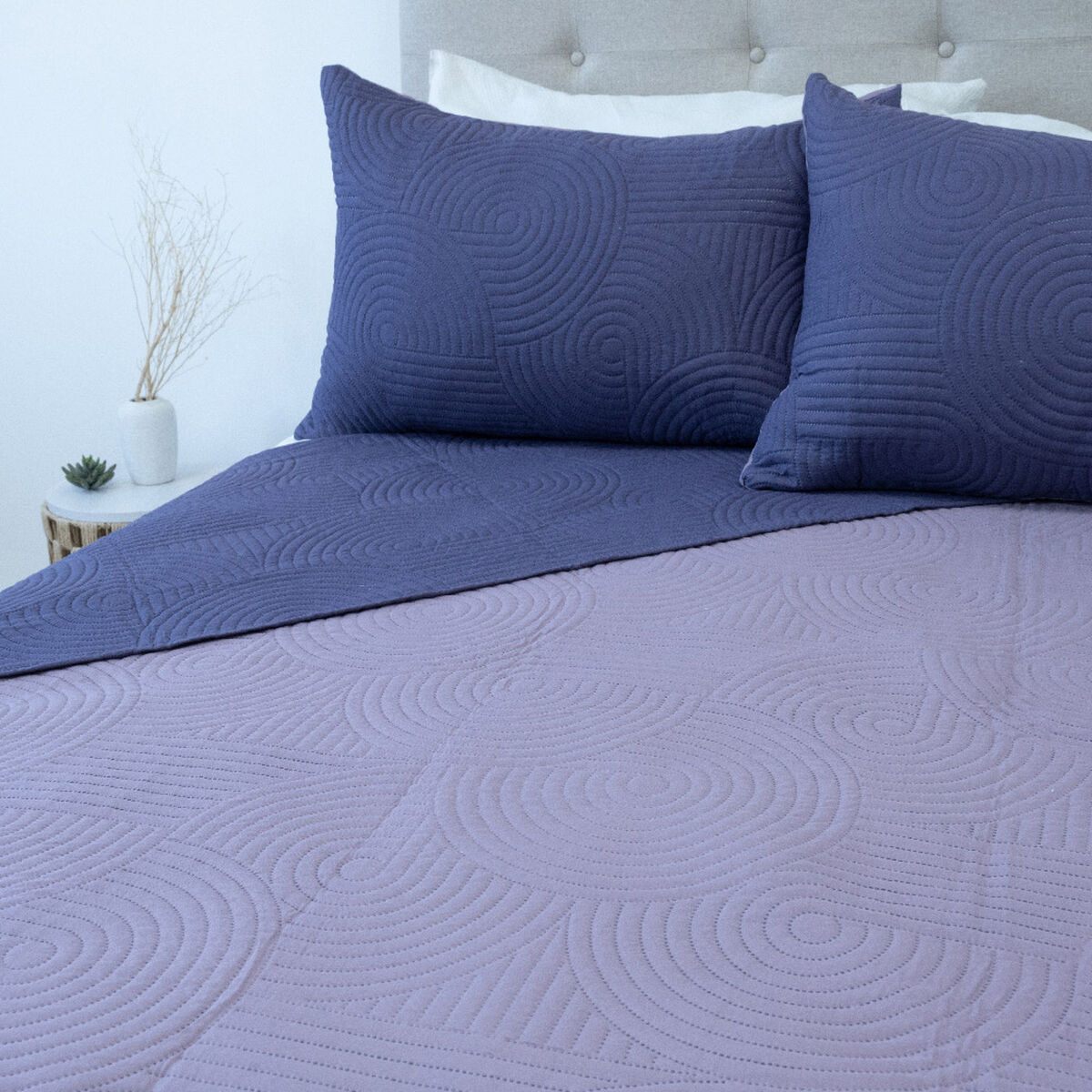 Quilt Doral Hotpress Bi-Color 2 Plazas Lila