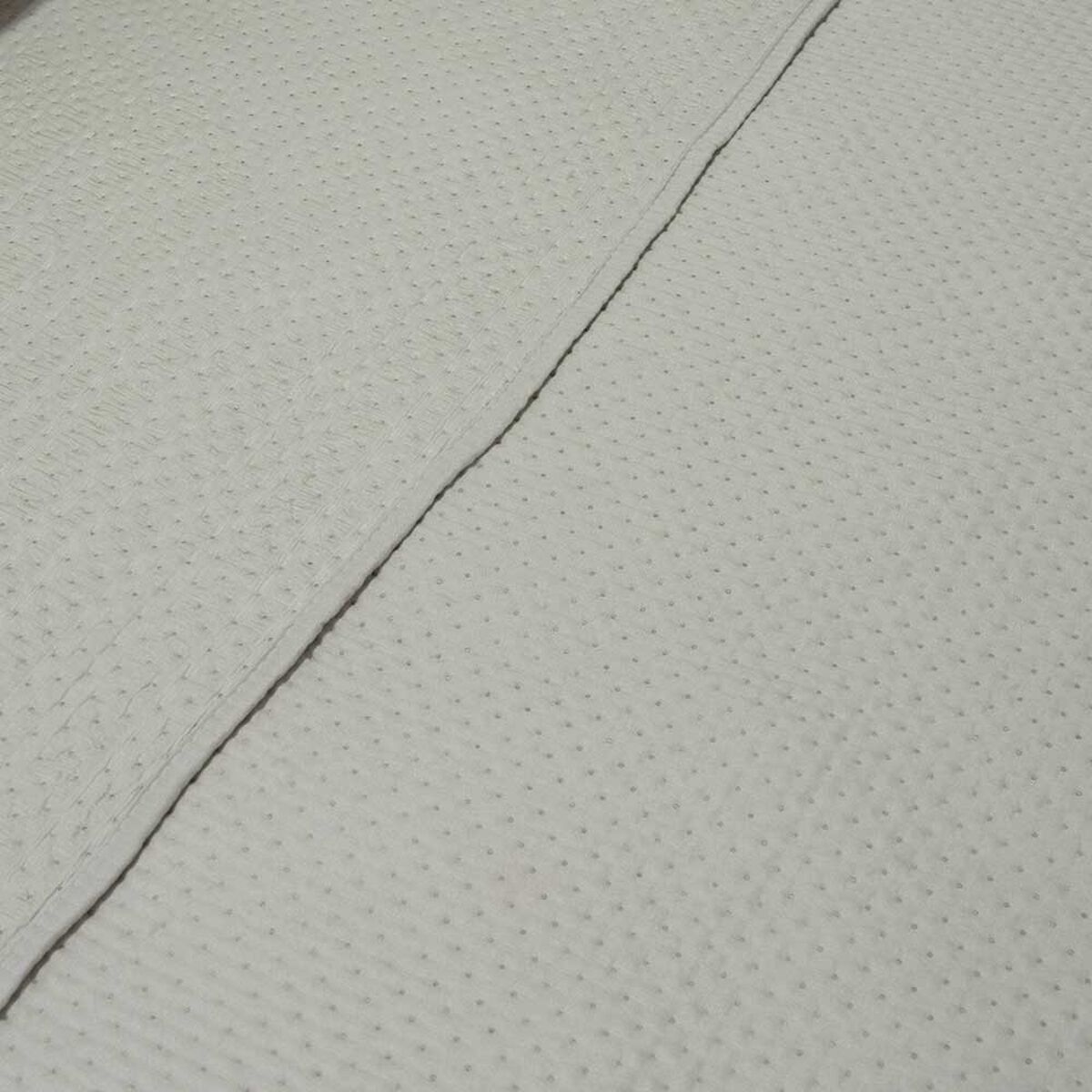 Quilt Doral 1,5 Plazas Liso Deluxe Beige