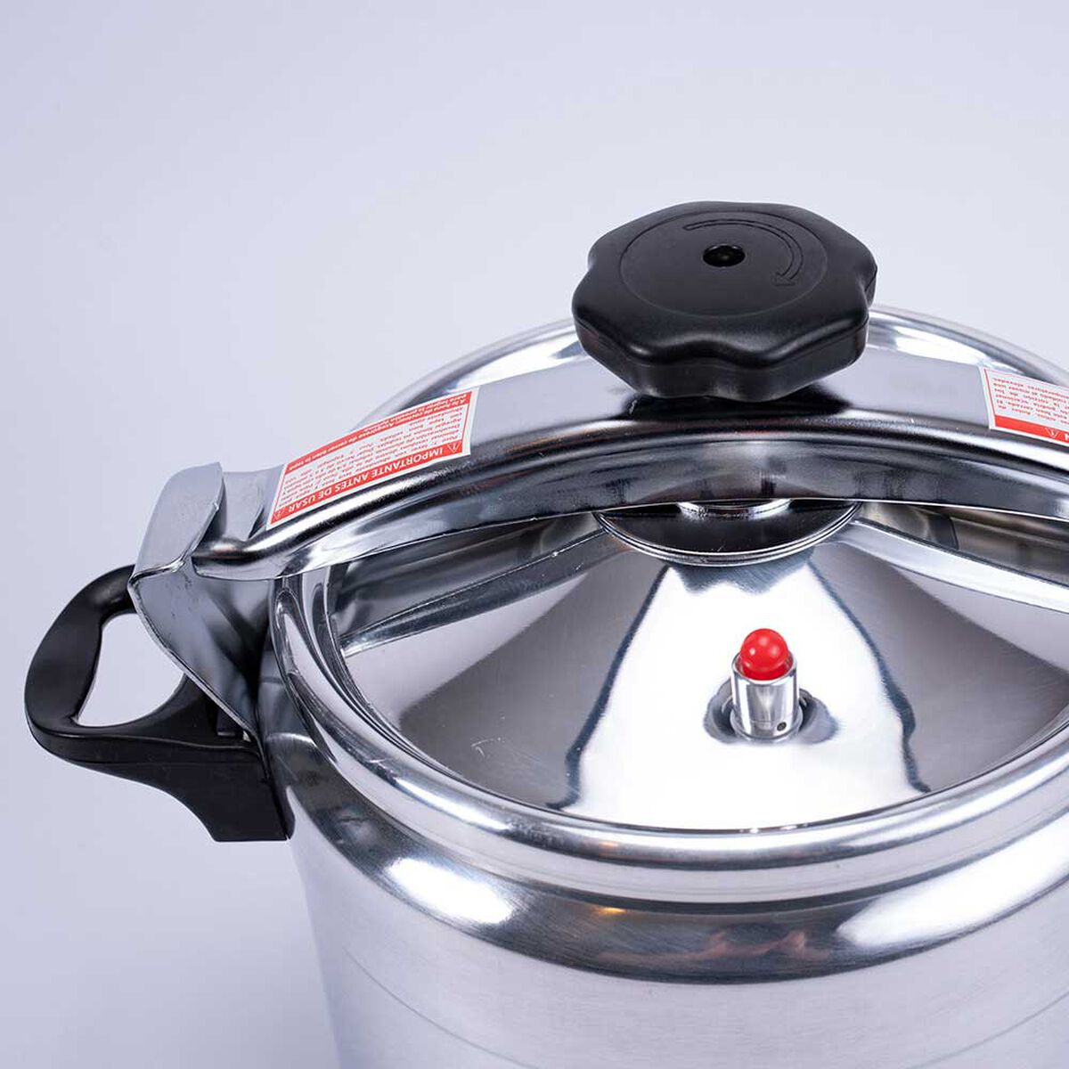 Olla a Presi&oacute;n Doral Inducci&oacute;n 10 Lt Plata