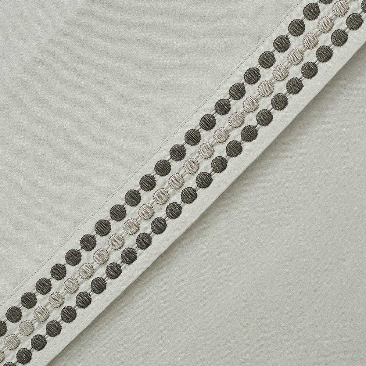 Juego de Sábanas Illusions 2 Plazas Bordada Beige