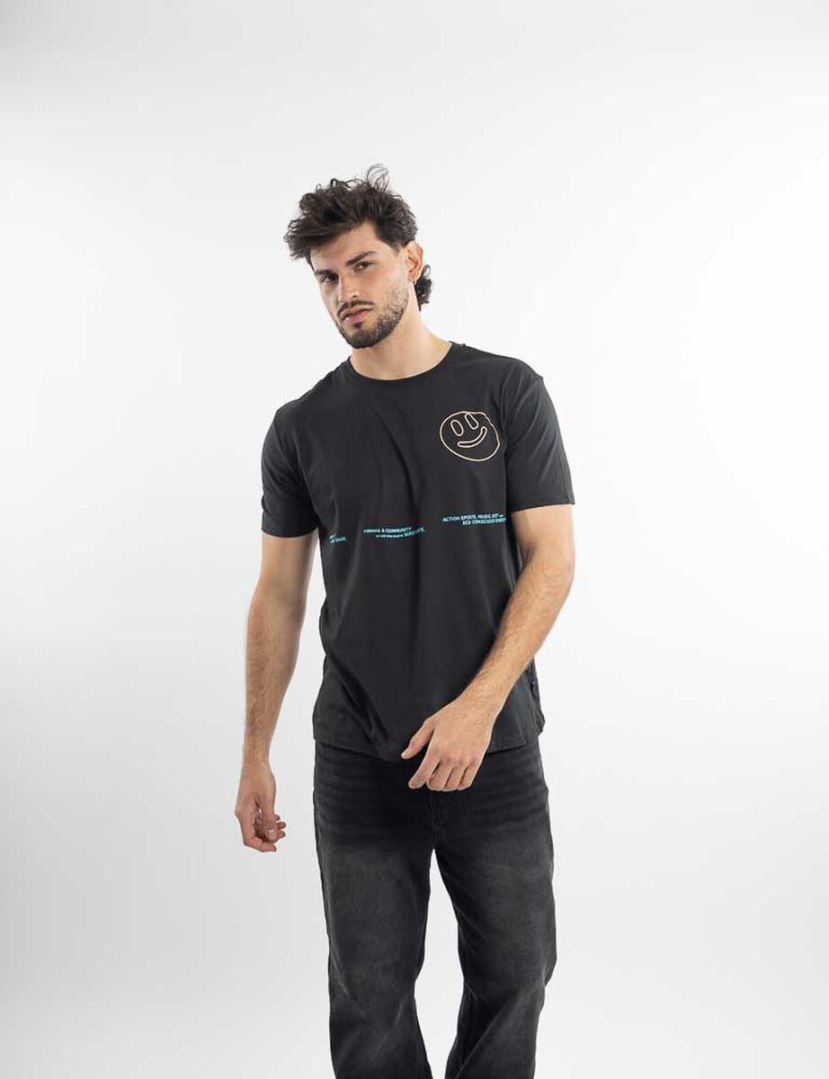 Polera Con Print Manga Corta Hombre Cutback