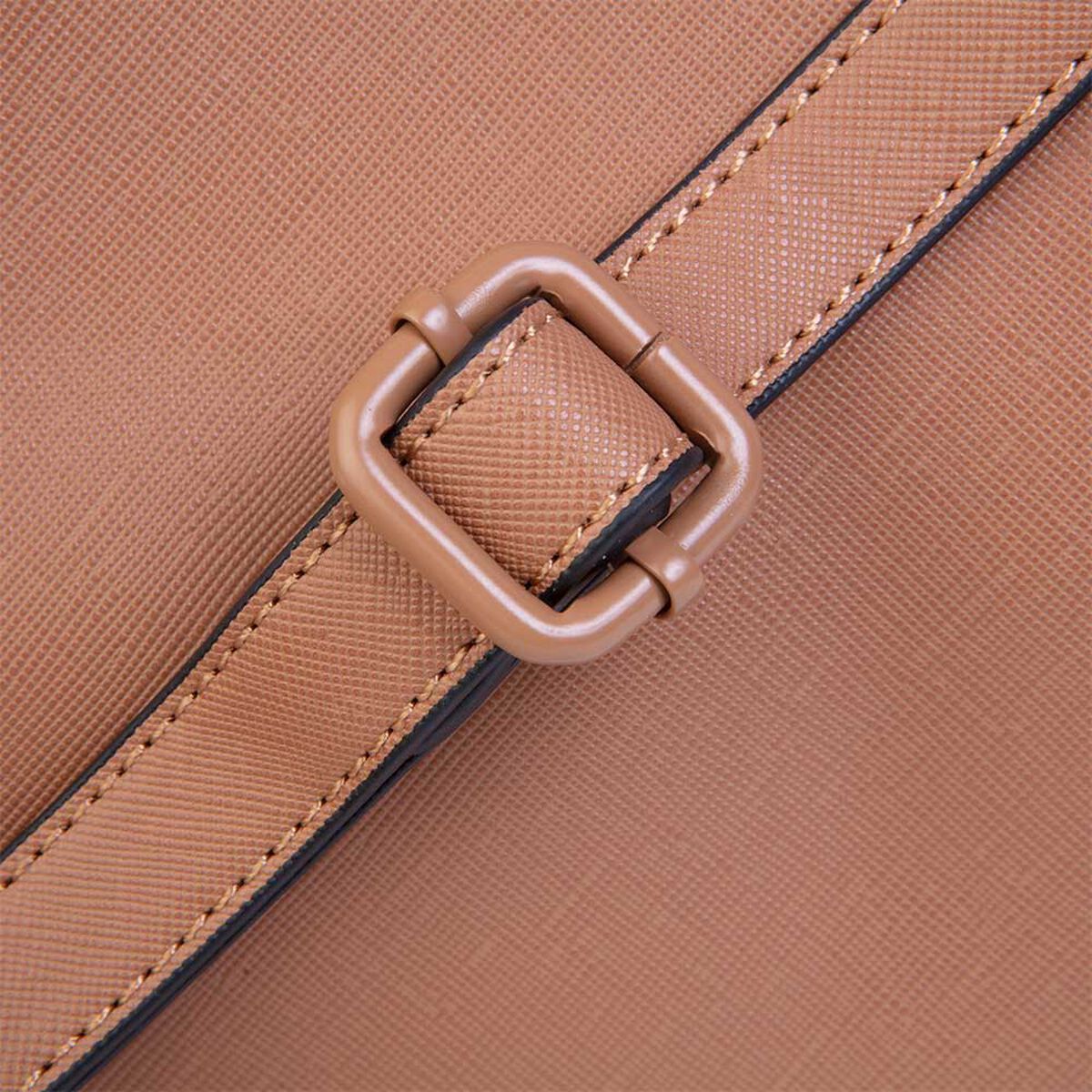 Cartera Bandolera Albania Beige Secret