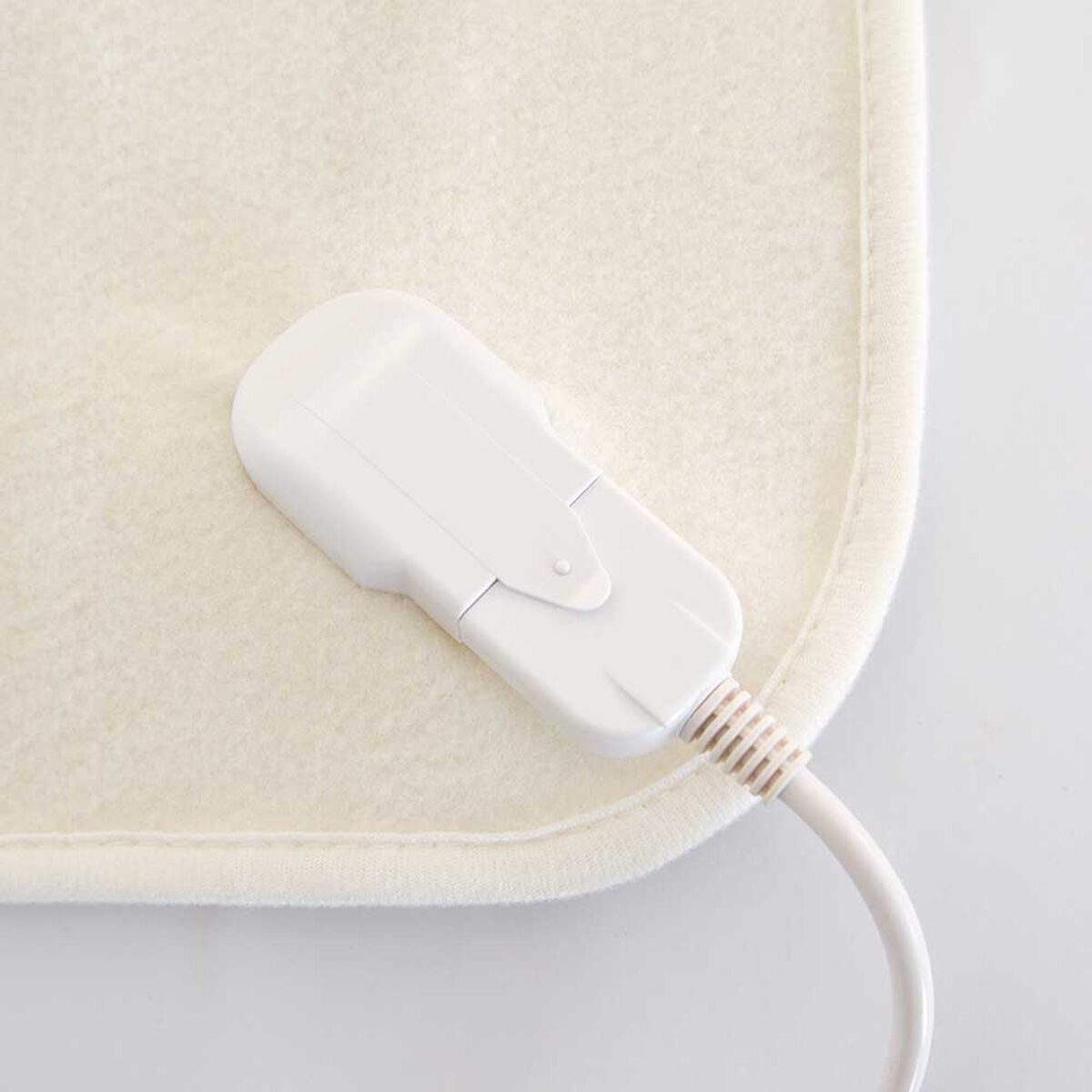 Calientacama Kioto CY2 2 Plazas + Estufa El&eacute;ctrica Kioto GR25-EC800 Blanco