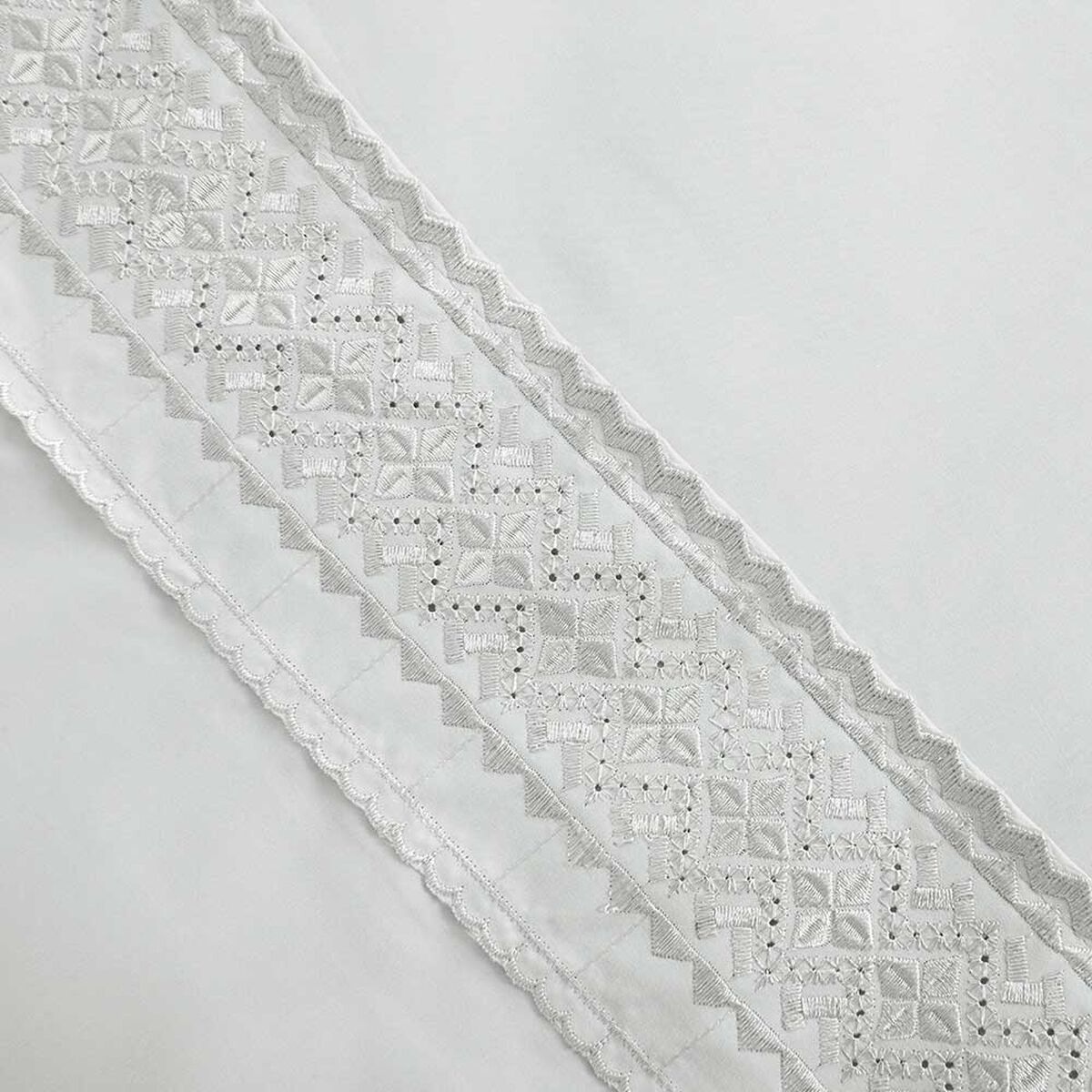 Juego de Sábanas Liso Plumetti 1,5 Plazas Broderie Celeste