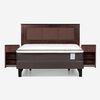 Cama Europea Rosen 2 Plazas New Style 4 Plus + Respaldo + 2 Veladores Rachel