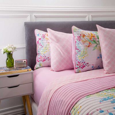 Imagen 2 del producto Set Quilt + Juego de Sábanas Dreams 1,5 Plazas María