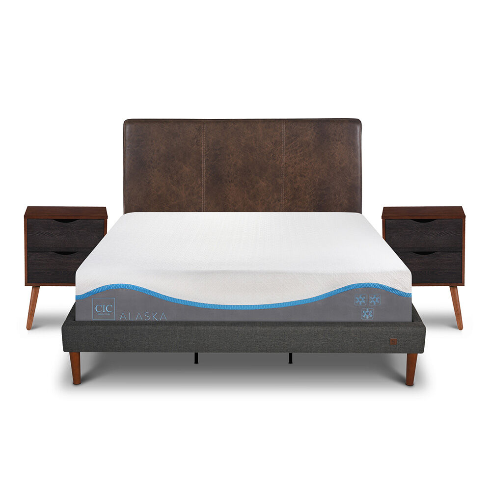 Cama Europea CIC King Alaska + Respaldo + 2 Veladores