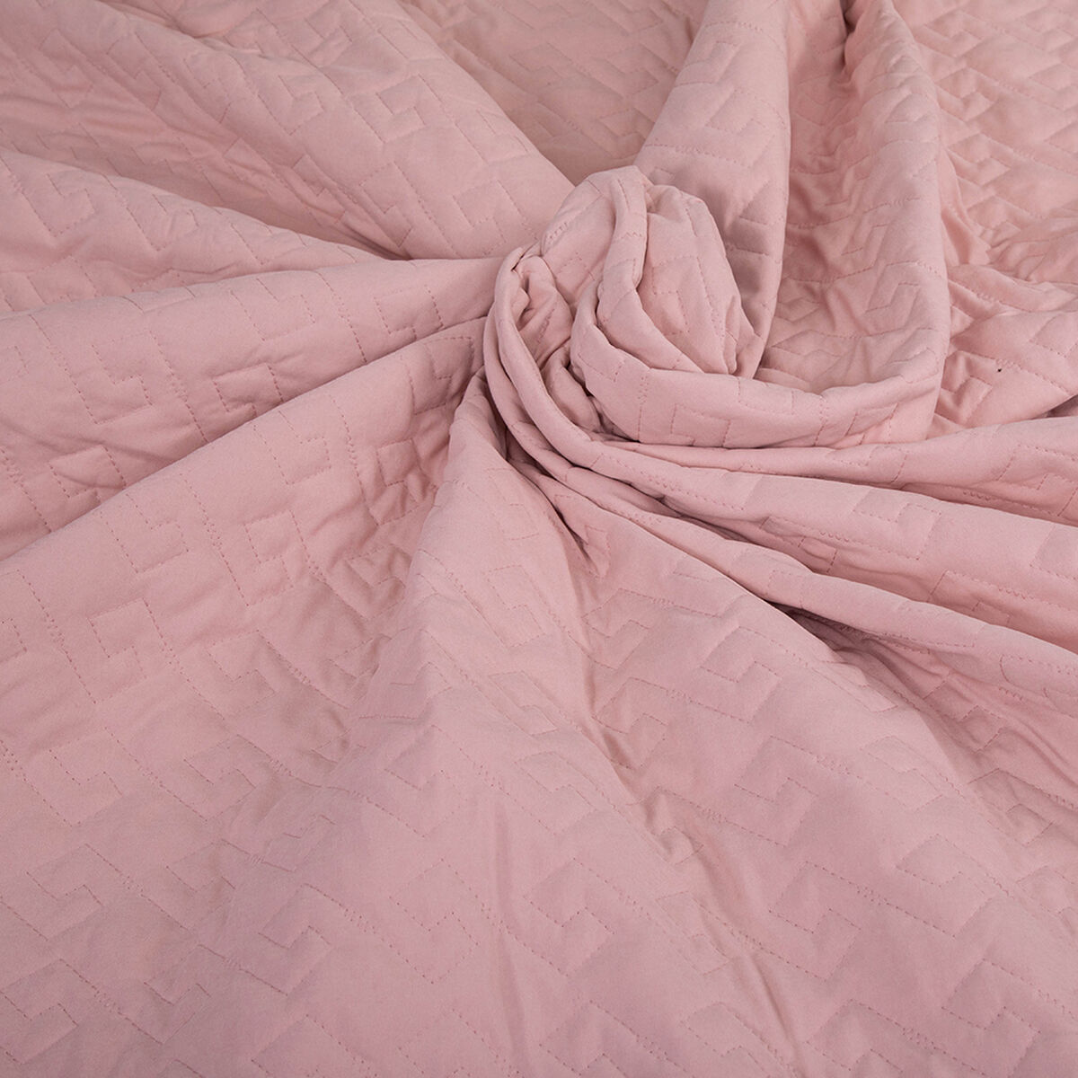 Quilt Doral King Rosa Pastel  Velvety