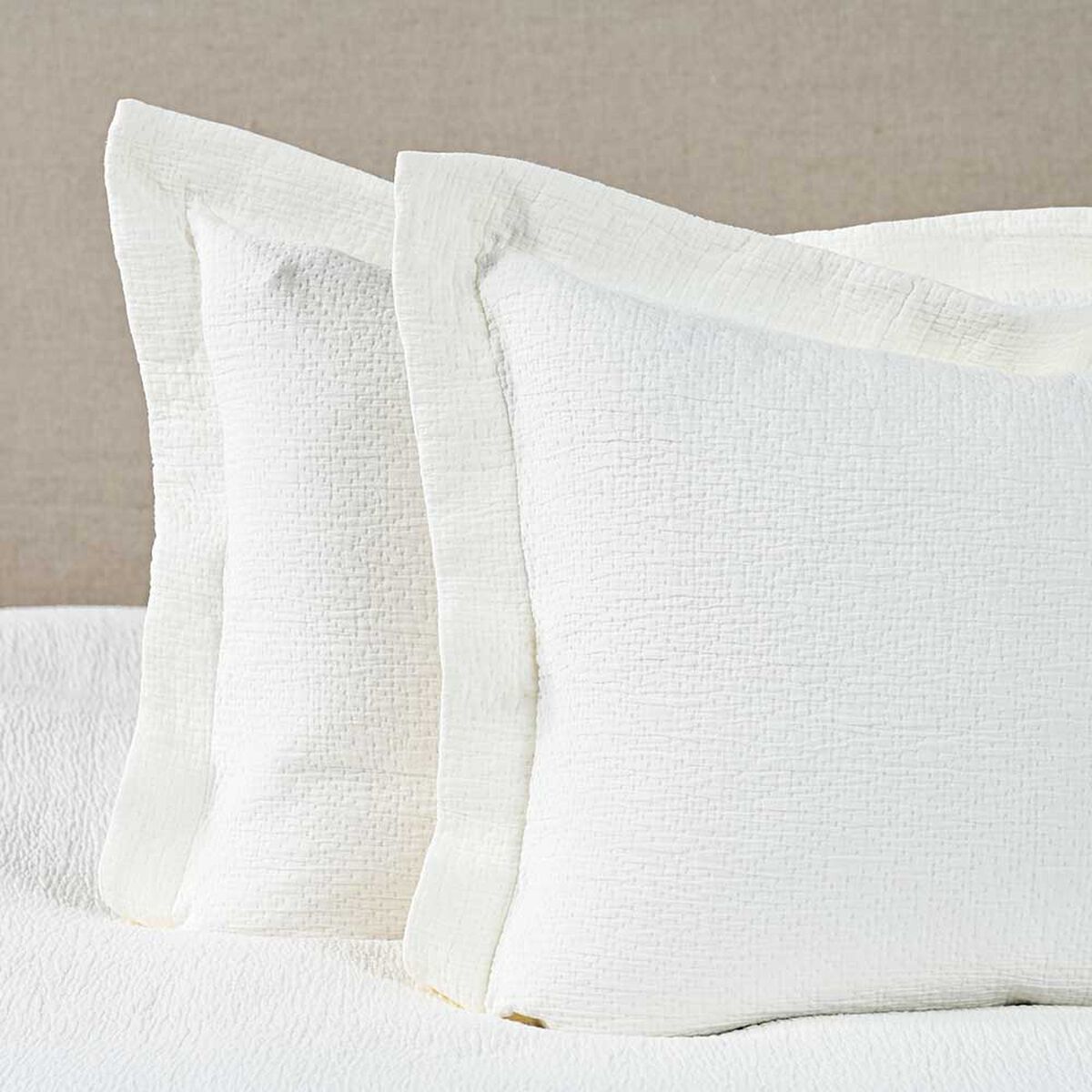 Cubrecama Royal Supreme Súper King Mila Blanco