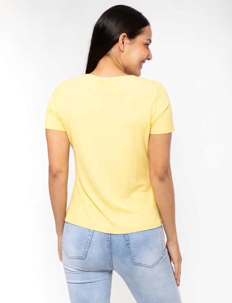 Polera Lisa Manga Corta Cuello V Botones Mujer Zibel