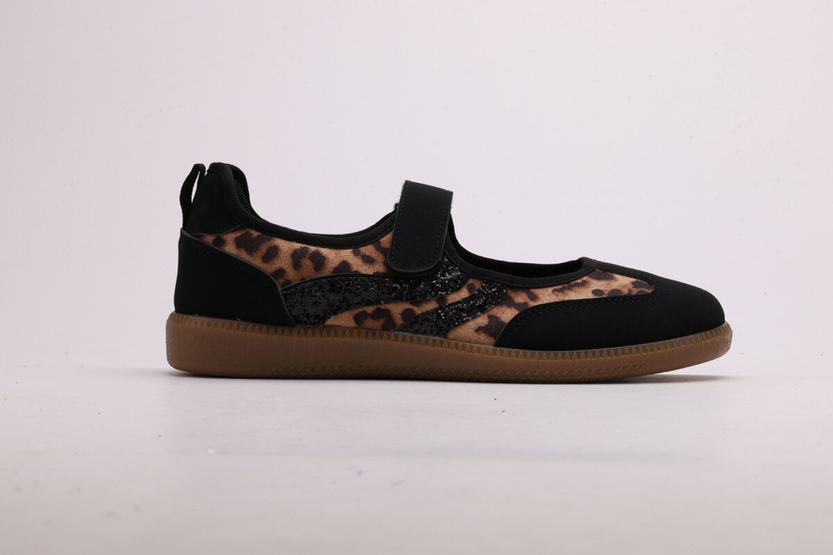 Zapatilla Urbana Mujer Icono