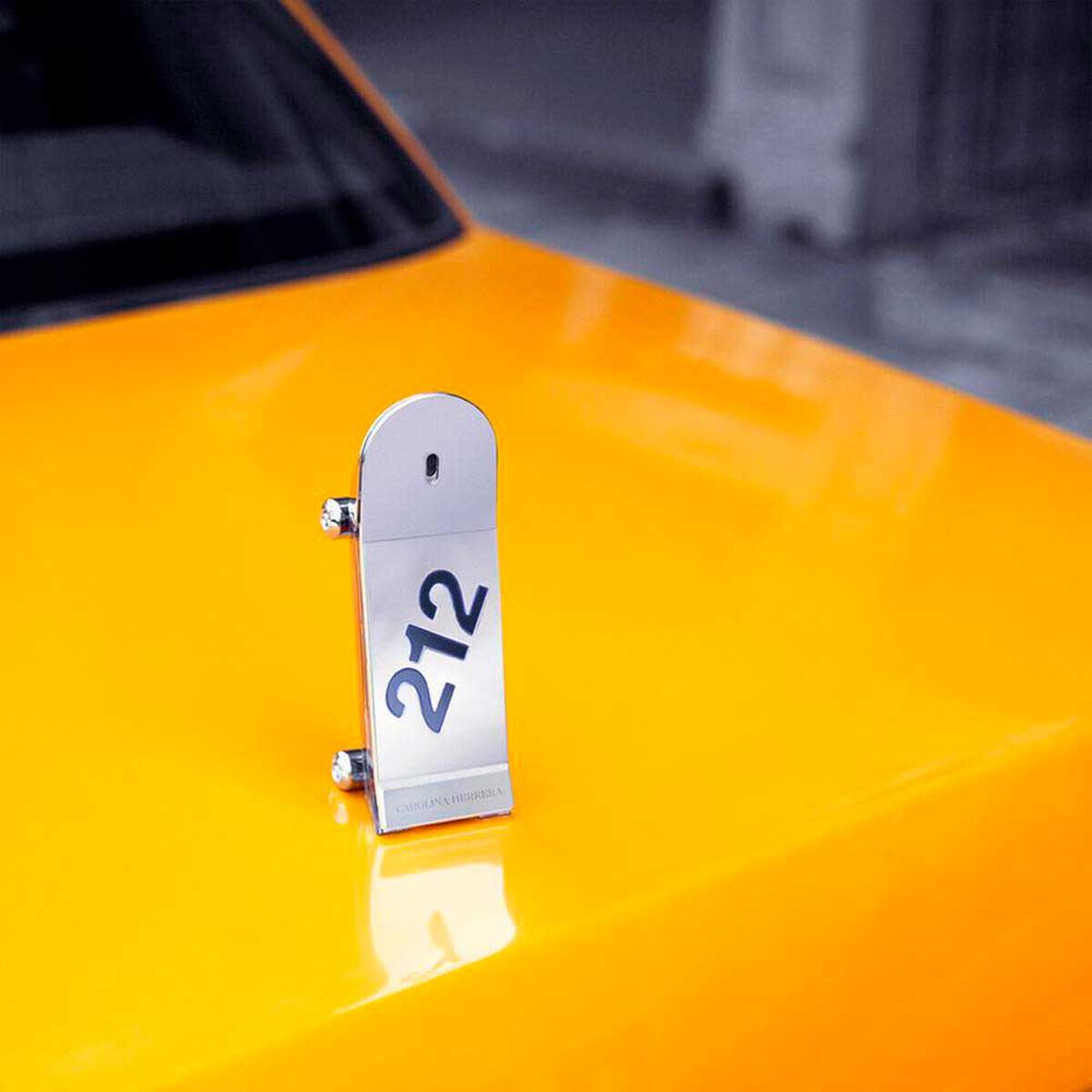 Perfume Carolina Herrera 212 Heroes  Man EDT 50 ml