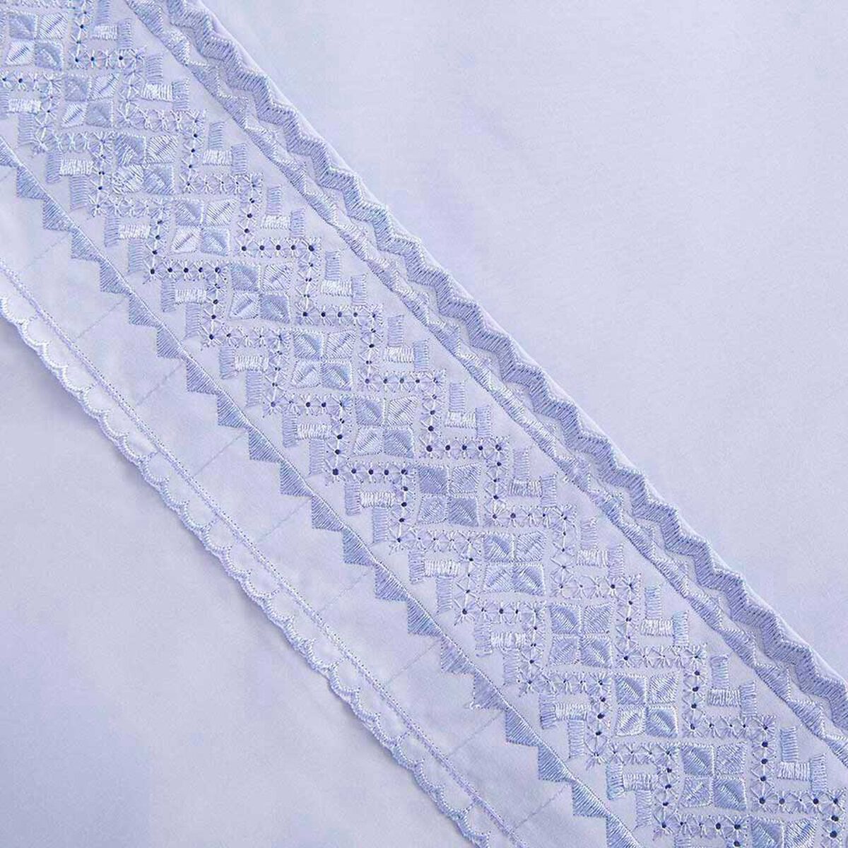 Juego de S&aacute;banas Plumetti 2 Plazas Broderie Morado