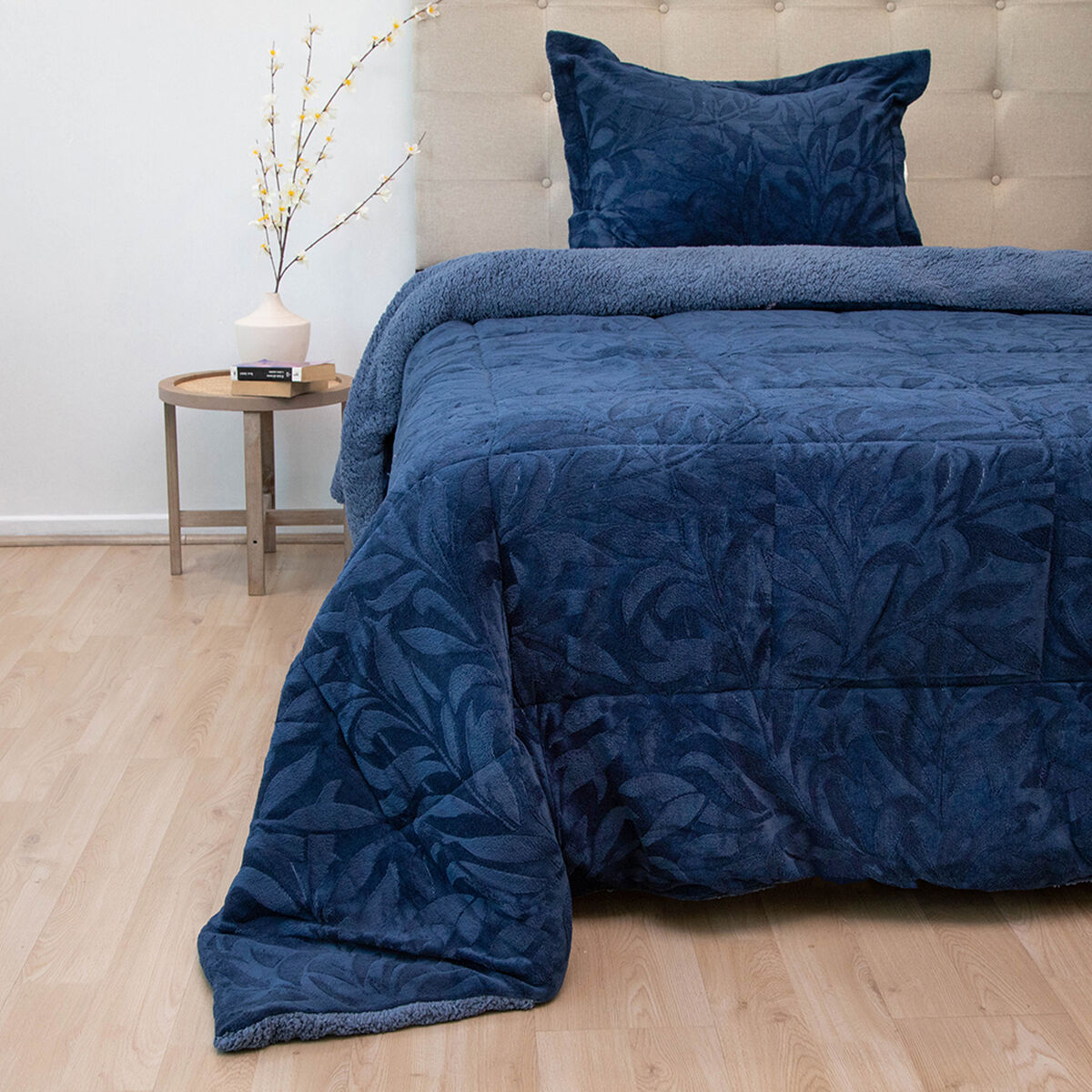 Cubrecama Doral 1,5 Plazas Azul Outboss Sherpa