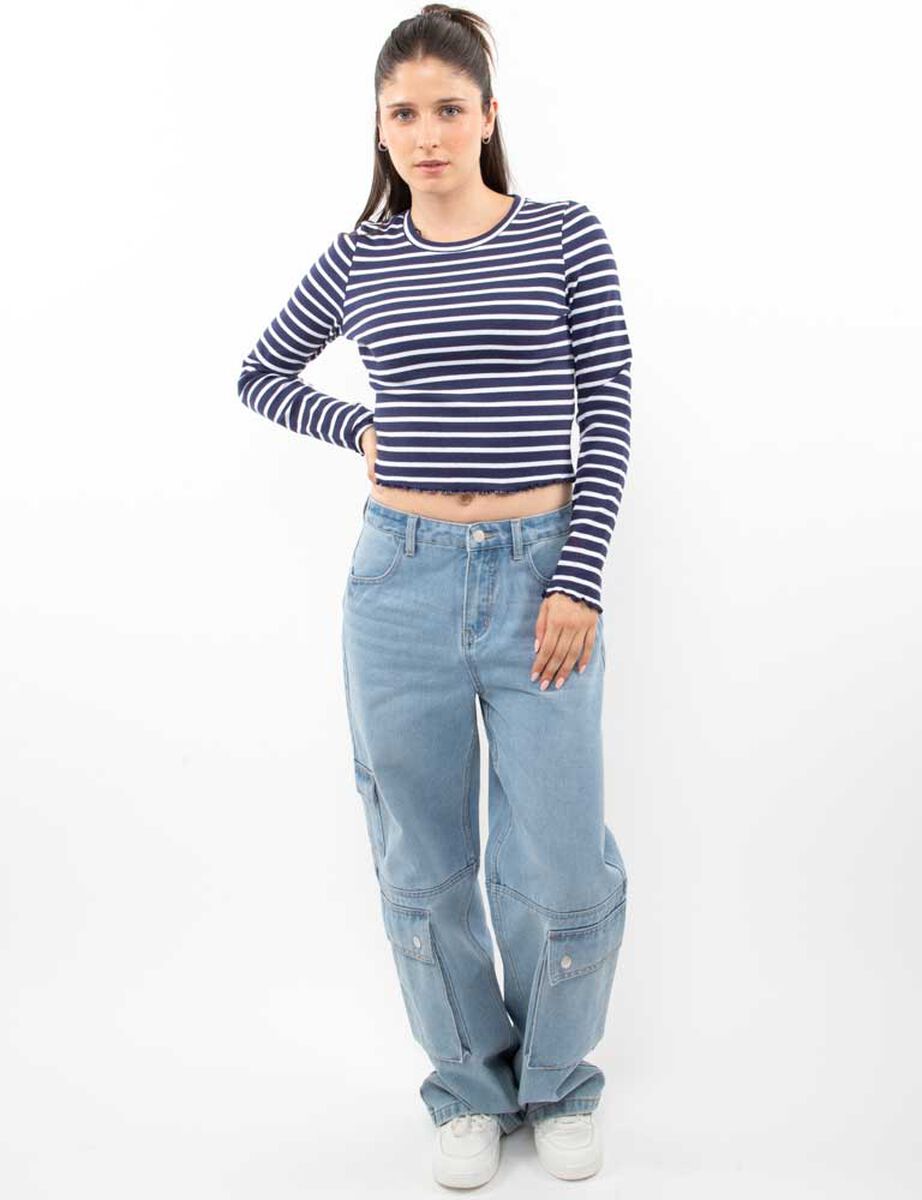 Polera Con Estampado Crop Manga Larga Mujer Icono