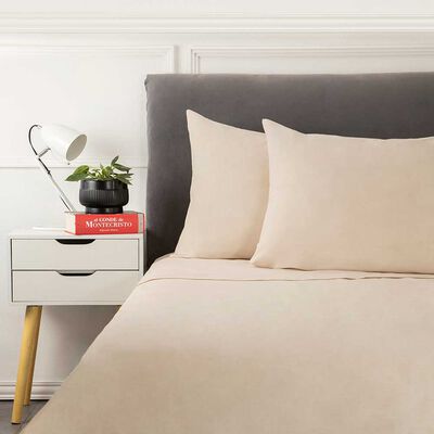 Imagen 1 del producto Juego de Sábanas Casanova 144 Hilos 1.5 Plazas Lisa Crudo, Gris, Pale, Rosa, Verde