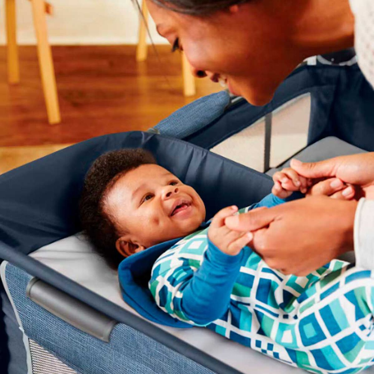 Cuna Corral Pack and Play Simple Negro Graco