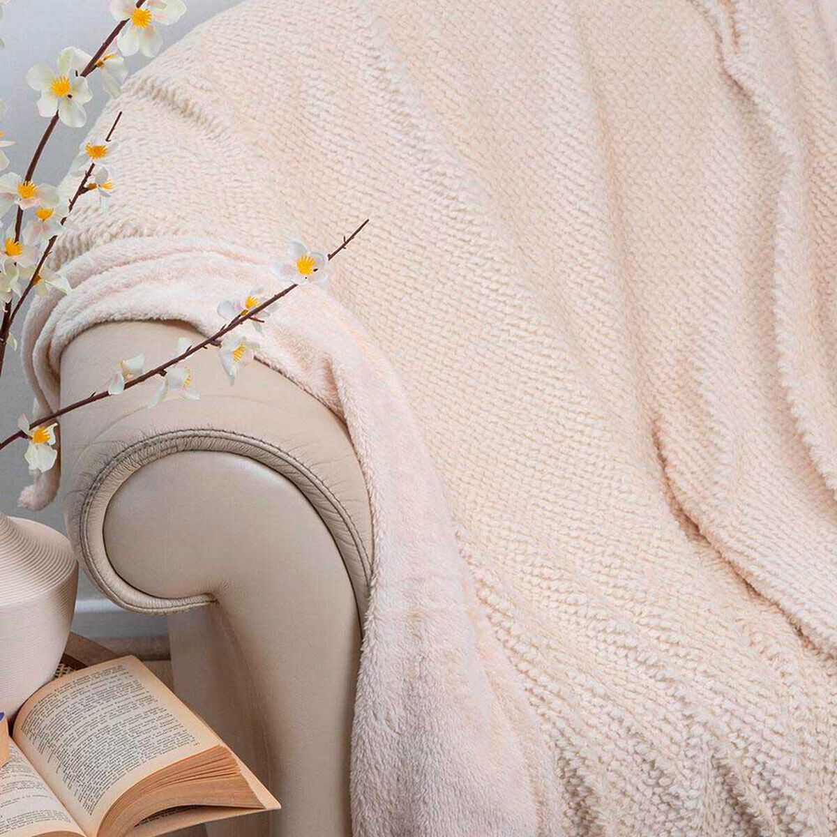 Manta de Poli&eacute;ster Doral 127 x 152 cm Fluffy Maiz