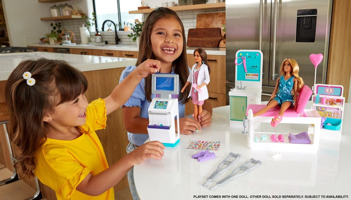 Cast Clinic Barbie