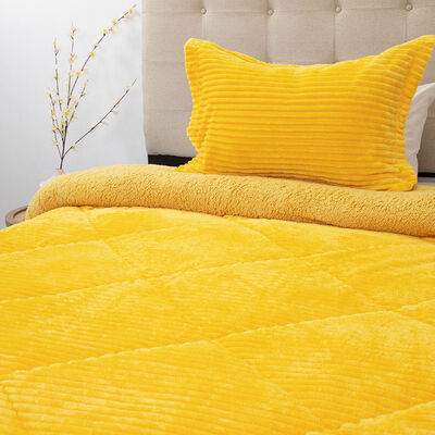 Imagen 1 del producto Cubrecama Doral 1,5 Plazas Mostaza Cotelón