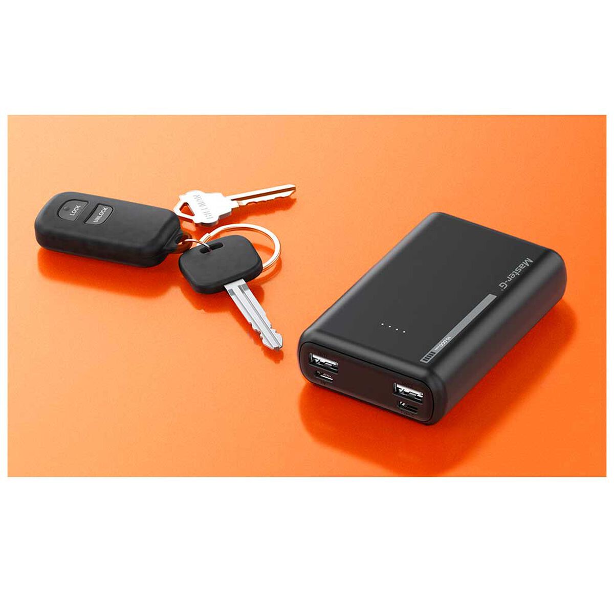 Batería Externa Master-G UCP10KTC