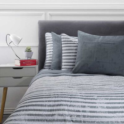 Imagen 1 del producto Set Quilt + Juego de Sábanas Casanova 2 Plazas Noa