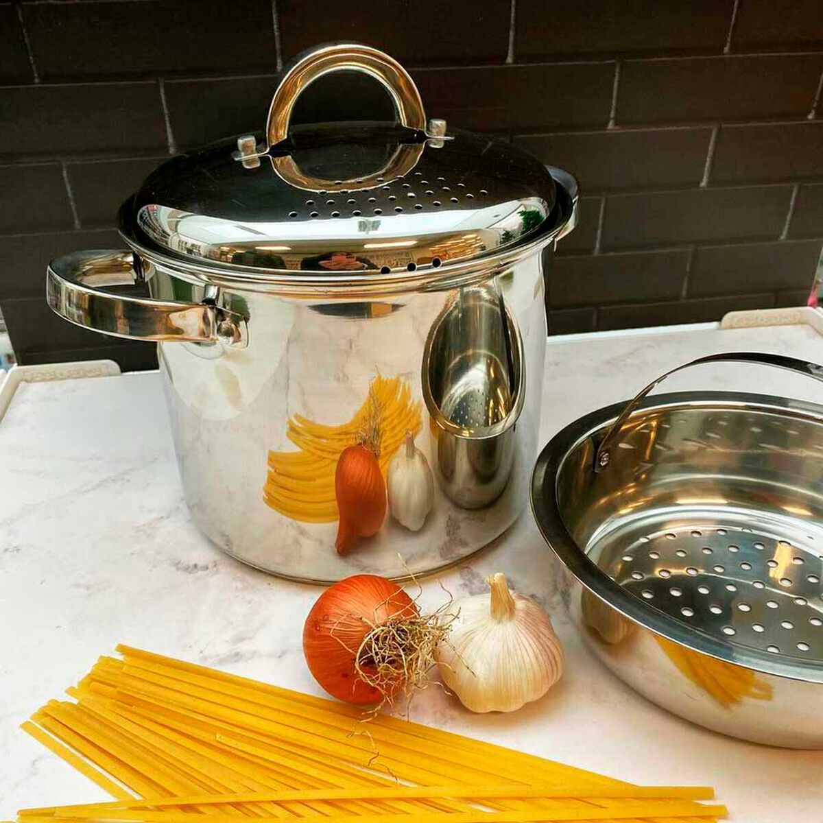 Olla para Pasta con Colador y Vaporera Acero Inoxidable Oster Sangerfield 4,7 lt