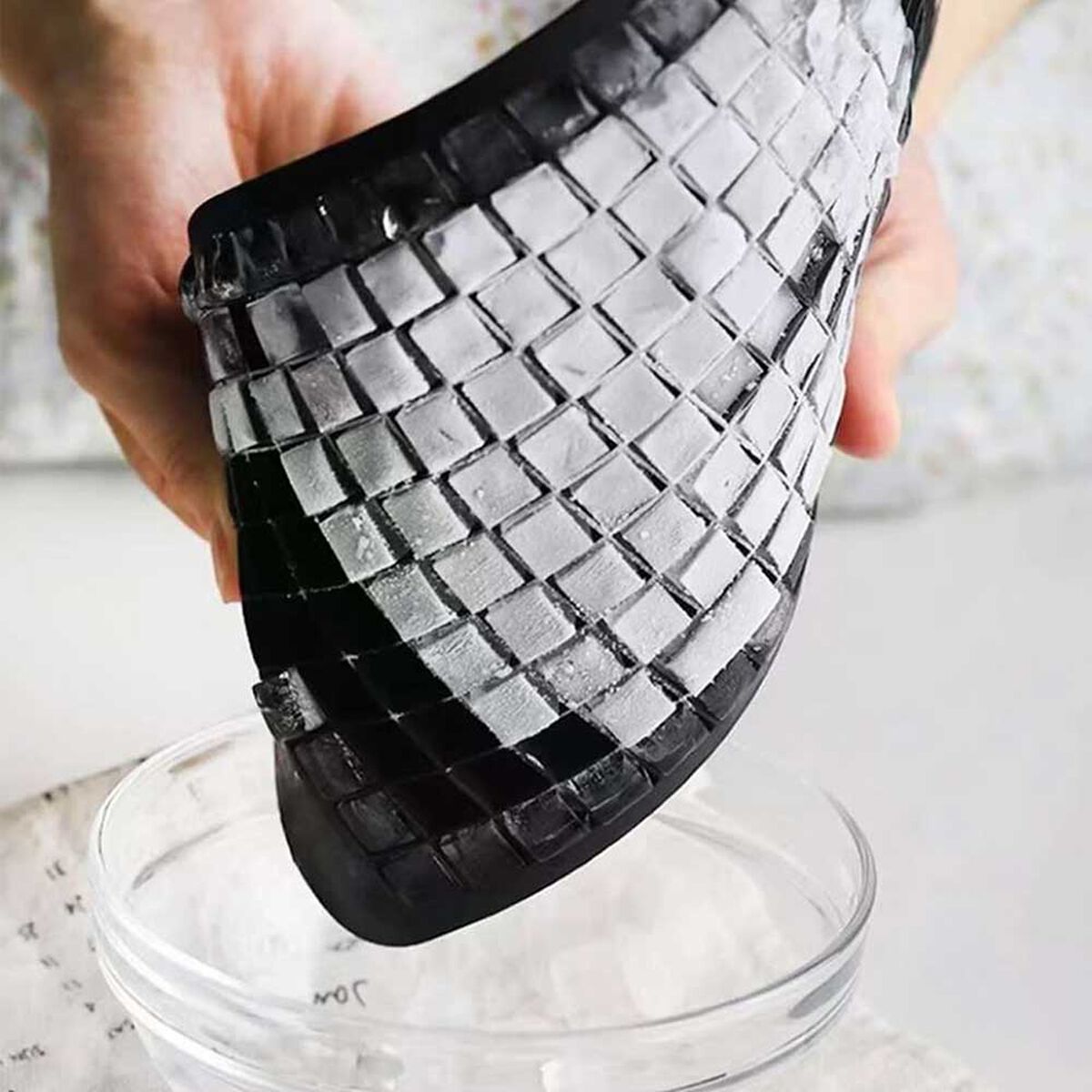 Cubeta de Hielo Simplit 160 Mini Hielos Negro