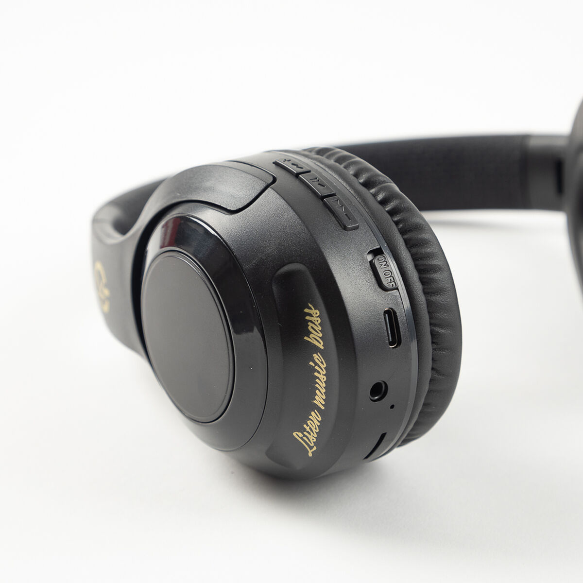 Aud&iacute;fonos On Ear KIOTO Bluetooth KT-ABT10