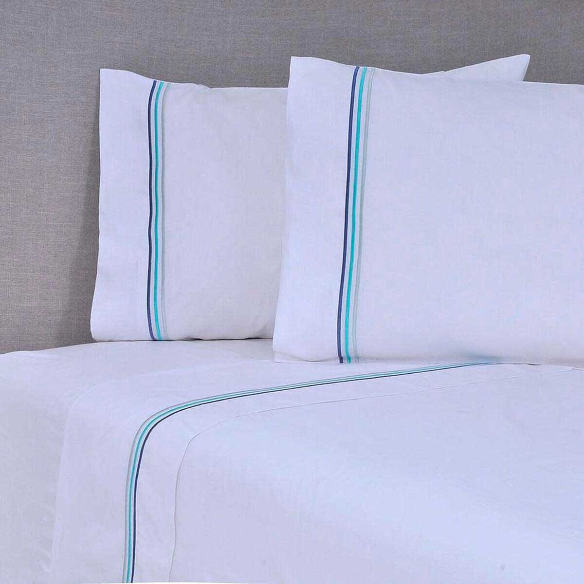 S&aacute;bana Mashini 144 Hilos King Bordada Line Azul